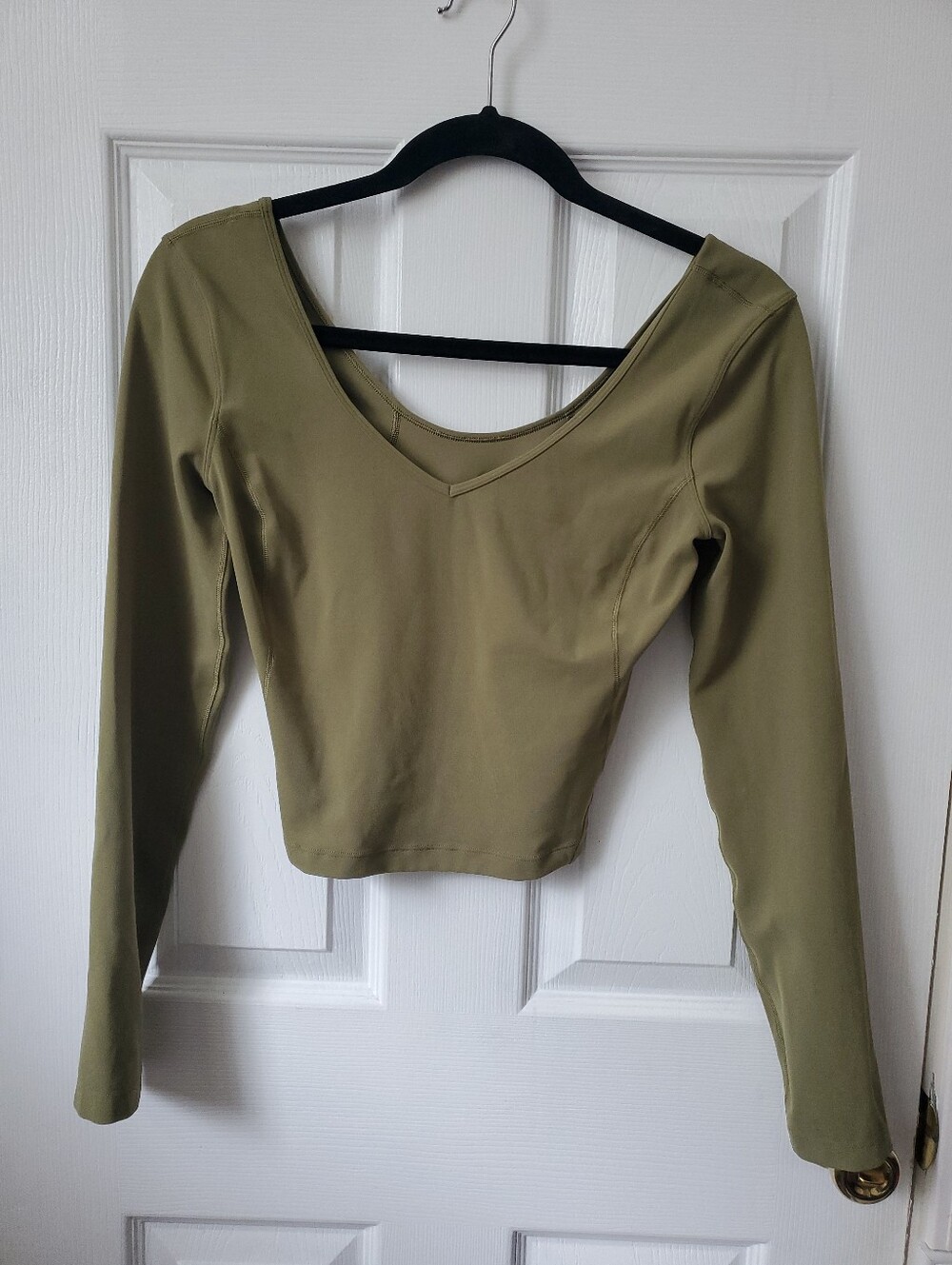 Lululemon NWOT Long Sleeve Cropped Training Top Olive Green Size XS